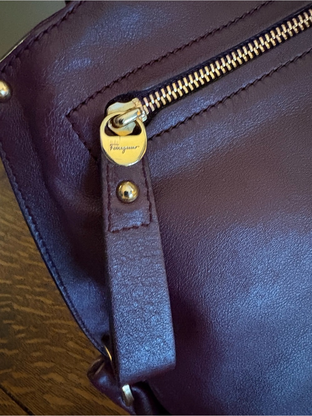 Salvatore Ferragamo Sofia Satchel Crossbody Large Plum Leather Gold- EXCELLENT - Picture 7 of 17